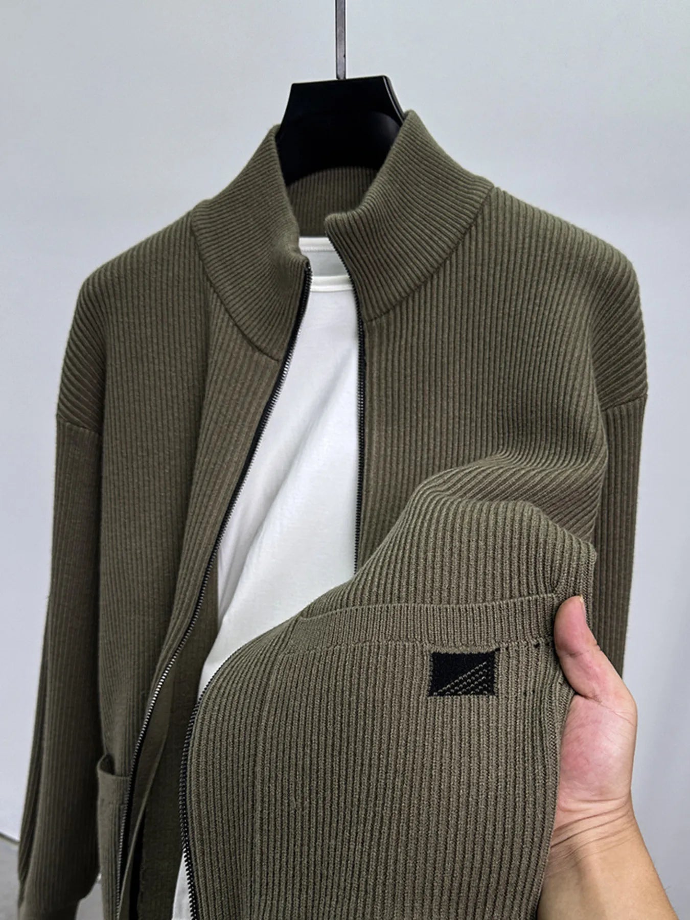 c0a6ed06d5114182abe6b0bfaeeb0baa-Max-Origin